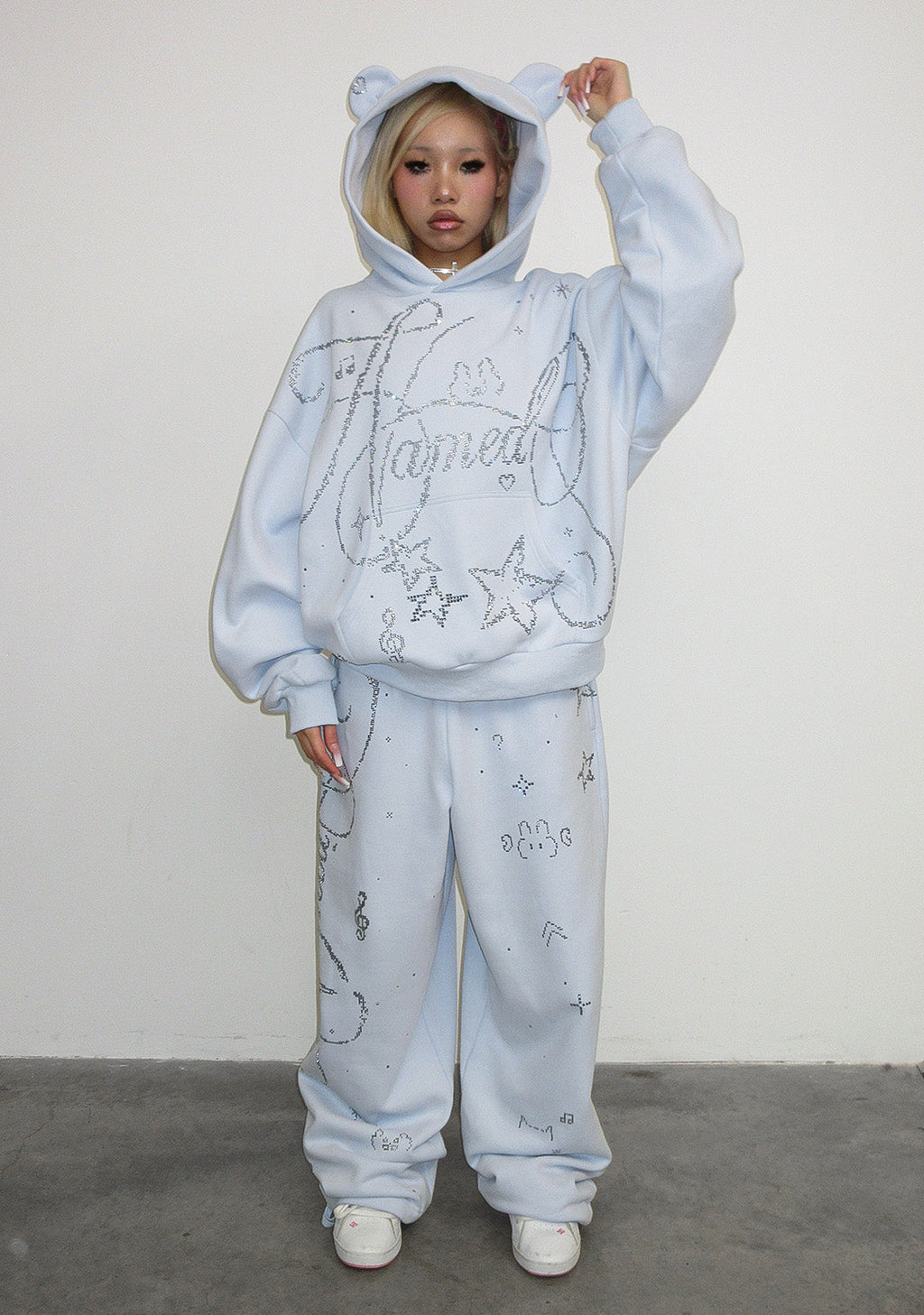 DREAMER RHINESTONE TEDDY OVERSIZED SWEATPANTS BABY BLUE