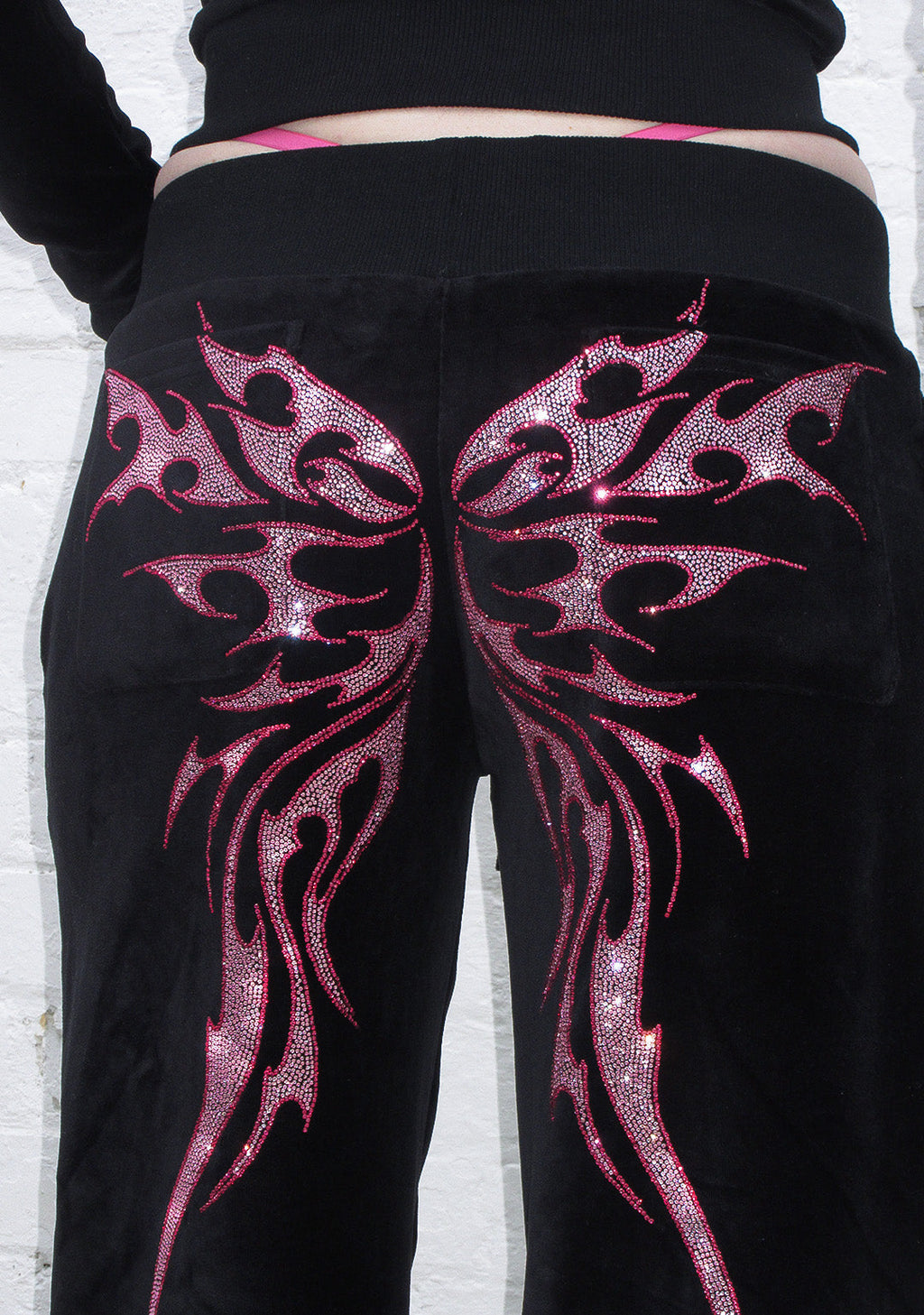 IDOL RHINESTONE VELOUR SWEATPANTS BLACK