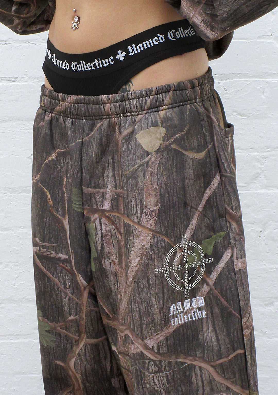 MISSION OVERSIZED SWEATPANTS TREE CAMO